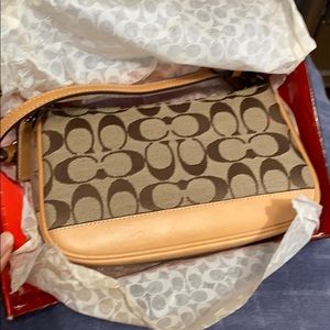 Coach purse hand bag